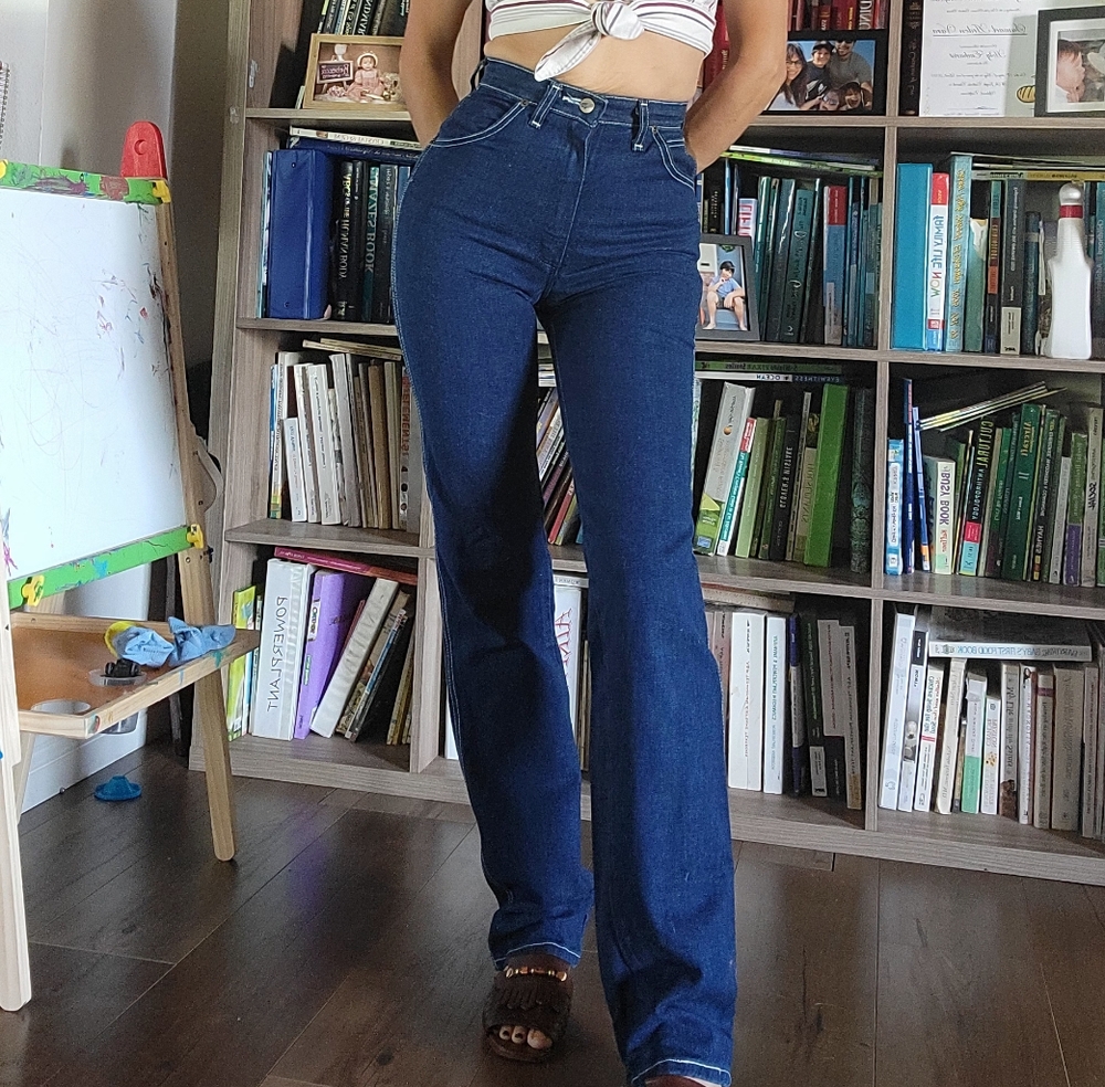 Vintage Wranglers | Size 23